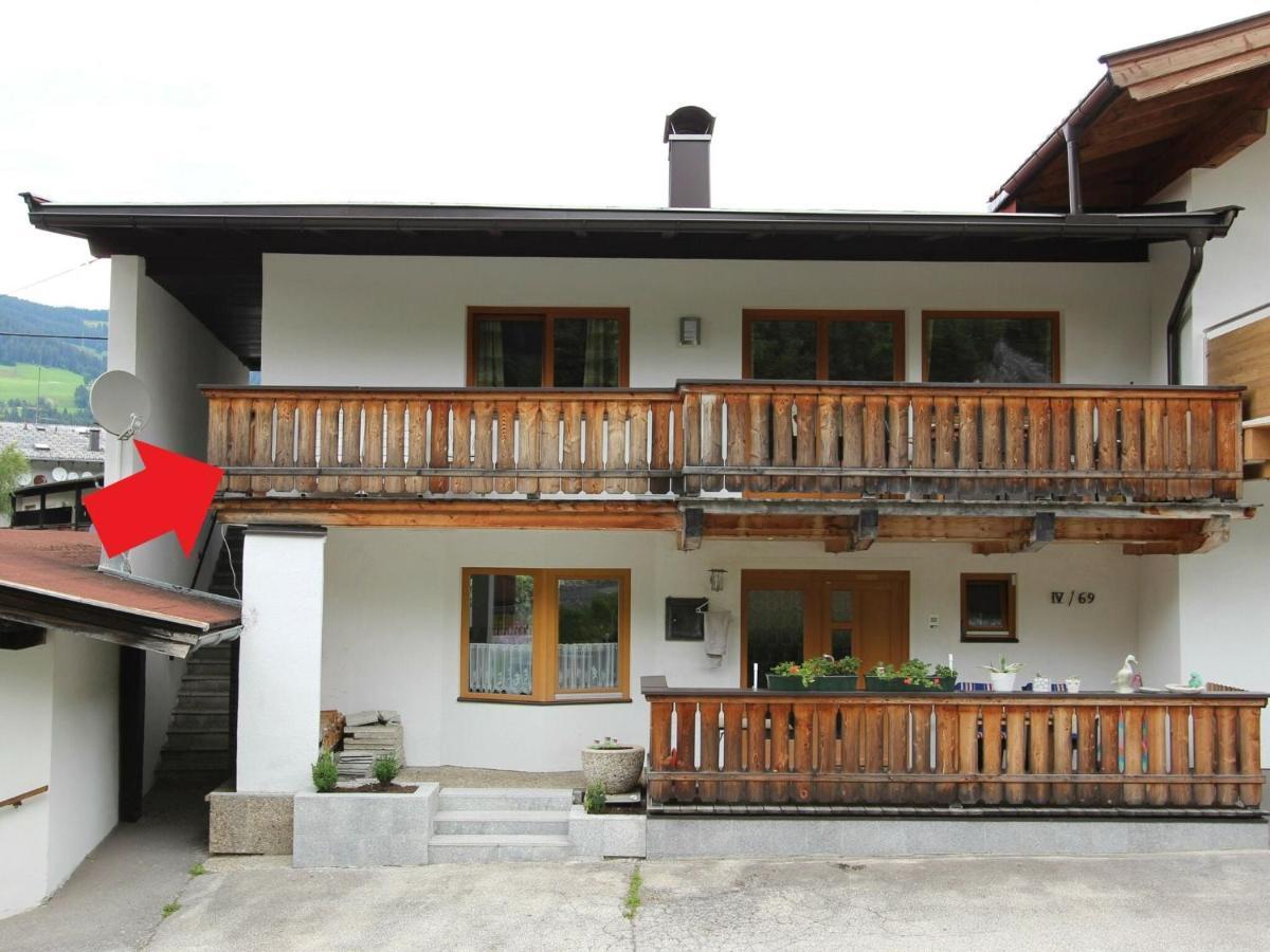 Boutique Apartment In Brixen With Mountain View Brixen im Thale Exteriör bild