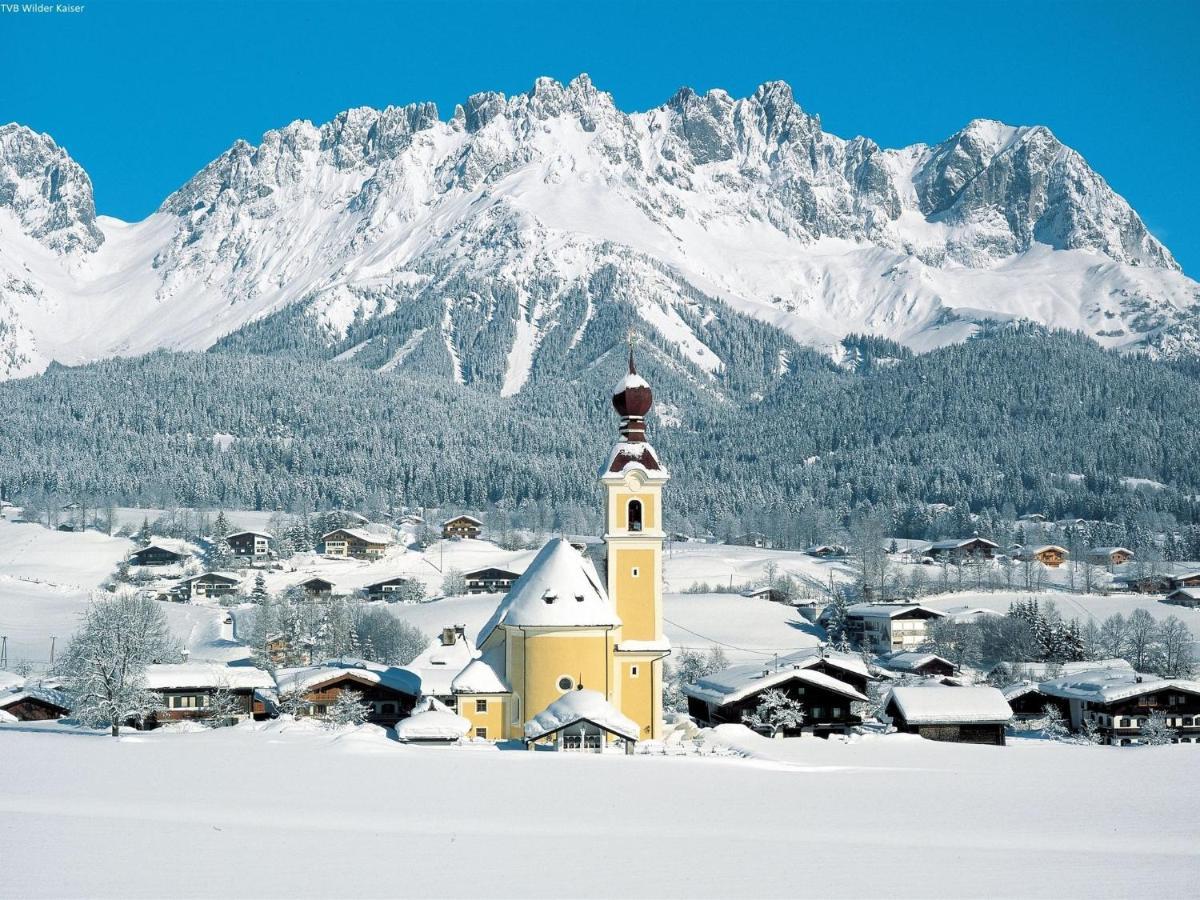 Boutique Apartment In Brixen With Mountain View Brixen im Thale Exteriör bild