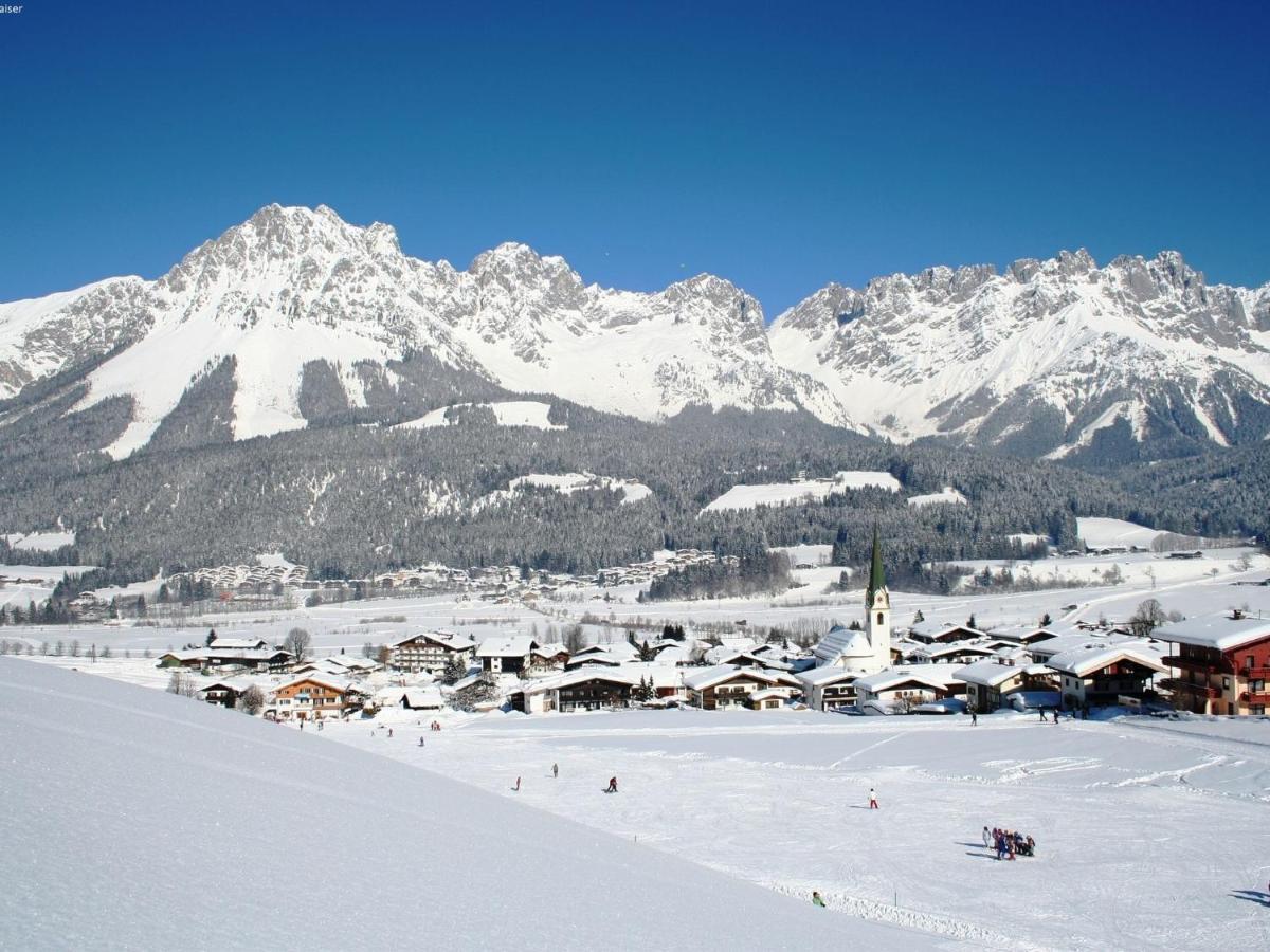 Boutique Apartment In Brixen With Mountain View Brixen im Thale Exteriör bild