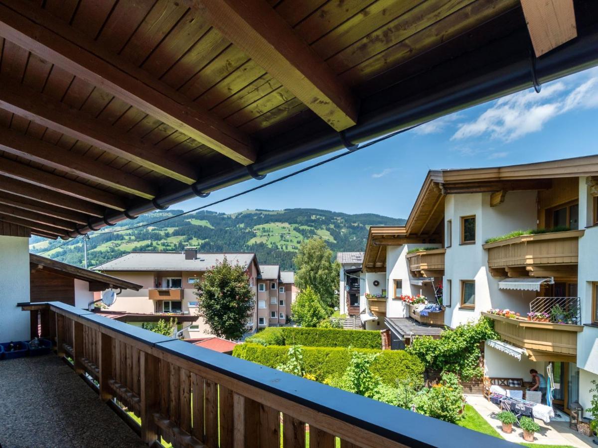 Boutique Apartment In Brixen With Mountain View Brixen im Thale Exteriör bild